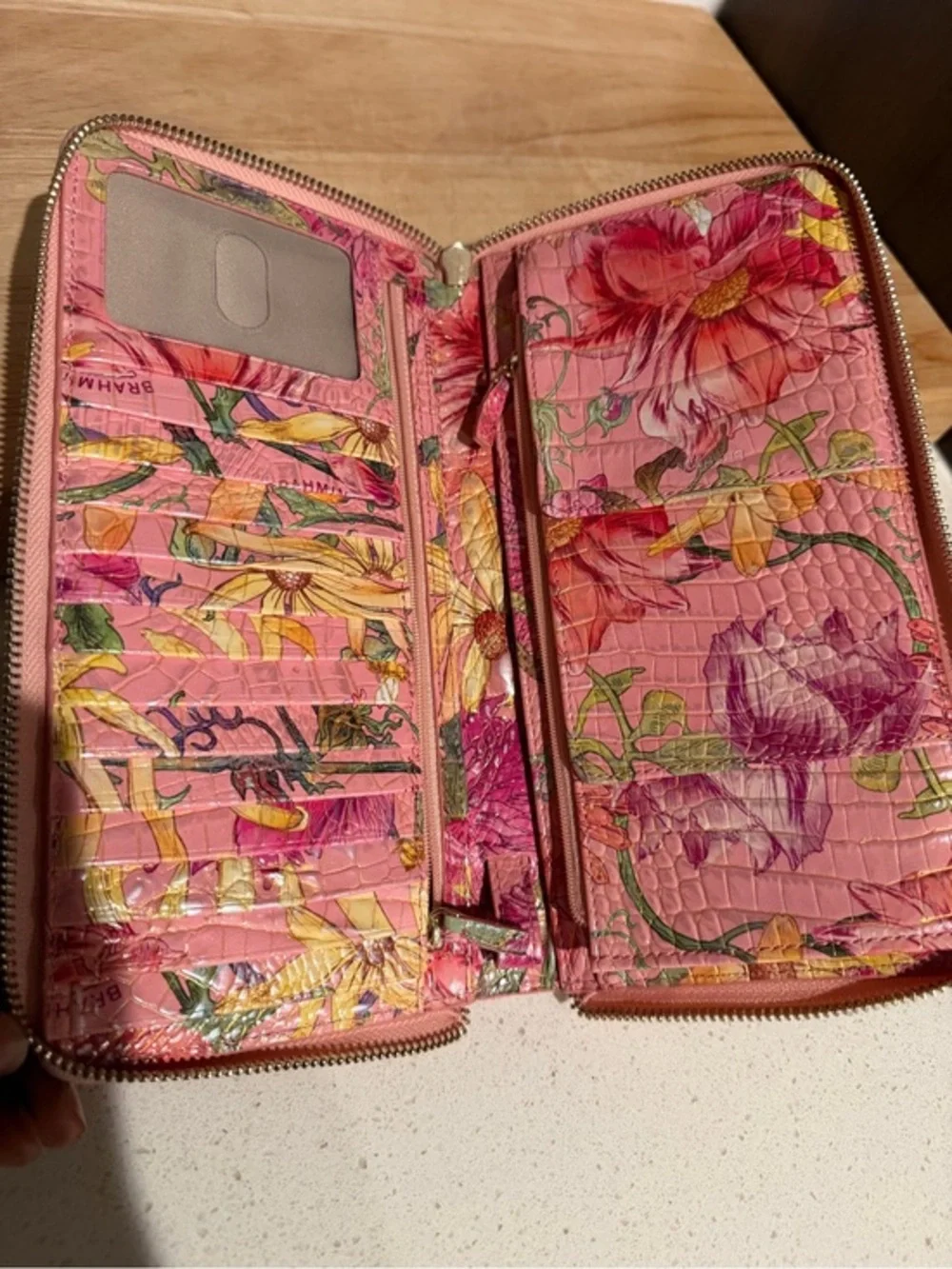 Brahmin perennial Melbourne Leather Skyler‎ Wallet- Floral Flowers Pink